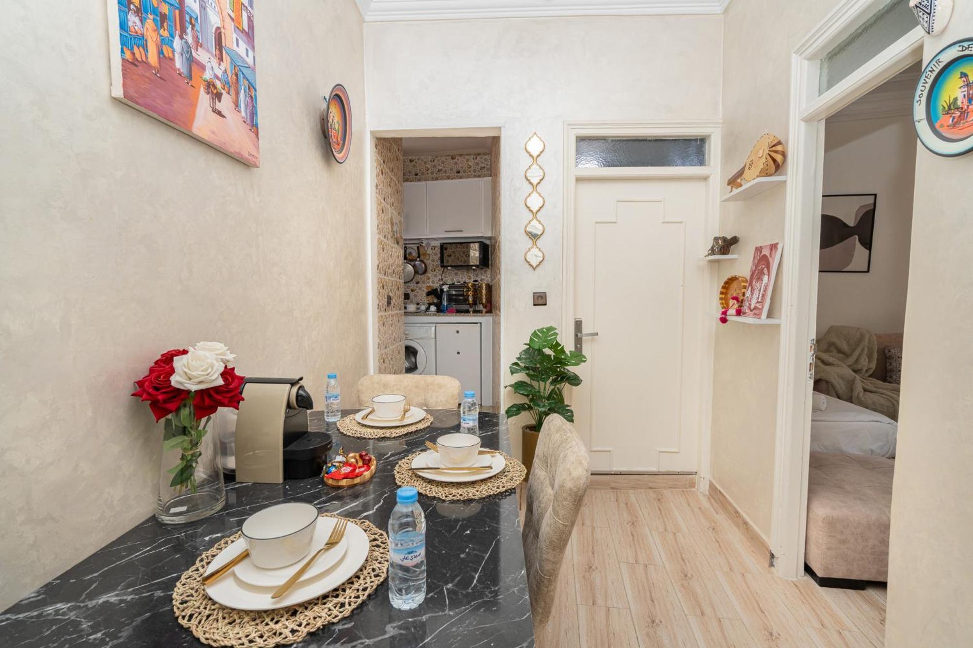 Appartement Ensolleille Au Coeur De Tanger Exterior foto